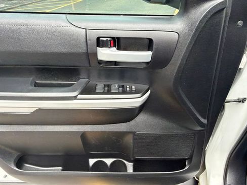 Used 2021 Toyota Tundra SR5 RWD image 18