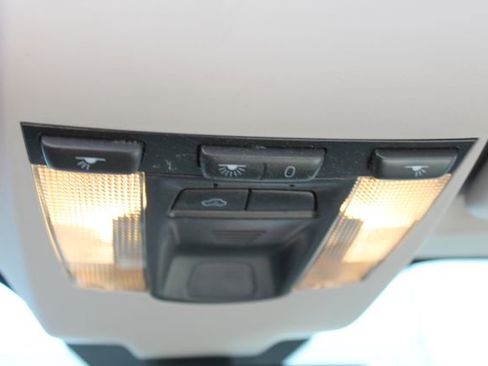 Used 2007 Volvo C70 T5 FWD image 21