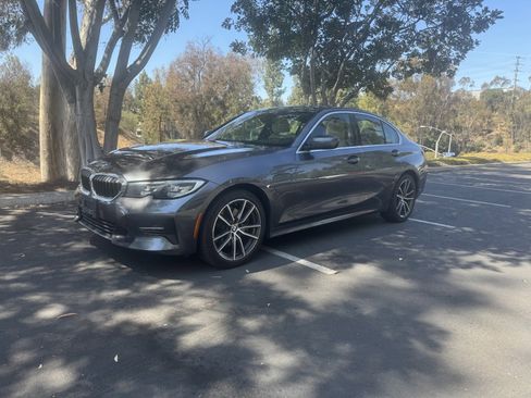 Used 2021 BMW 330e RWD image 1