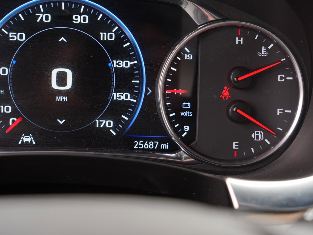 Used 2023 Chevrolet Traverse Premier AWD/4WD image 32