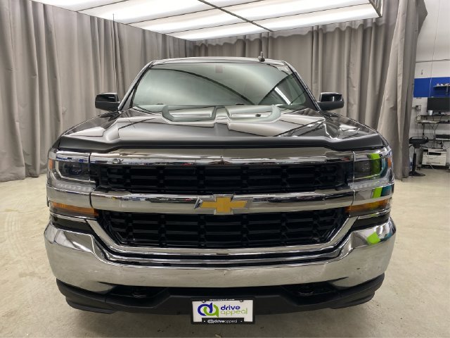 Used 2018 Chevrolet Silverado 1500 LT AWD/4WD image 15