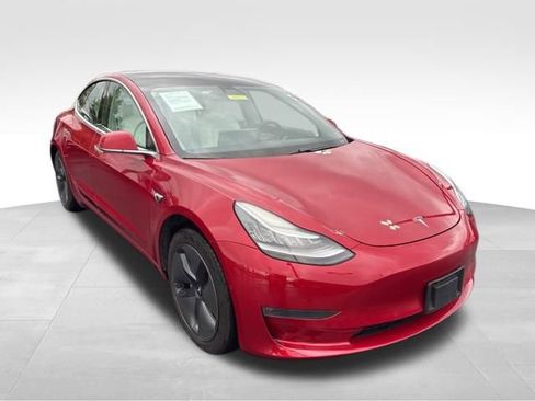 Used 2019 Tesla Model 3 Long Range image 1