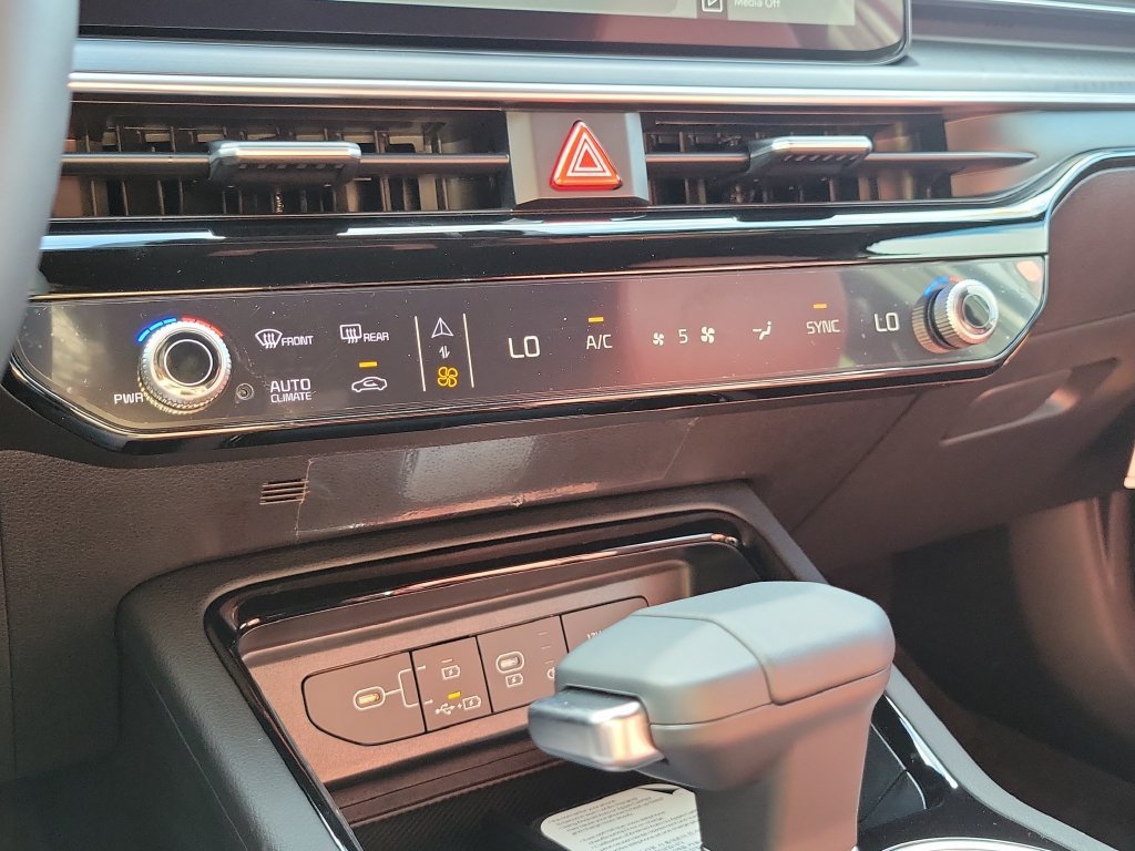 New 2026 Kia K5 GT-Line image 30