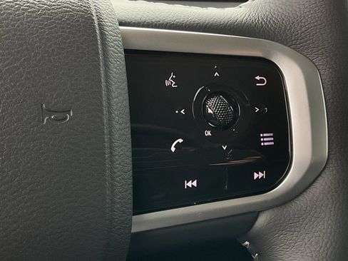 New 2026 Nissan Armada SV image 29