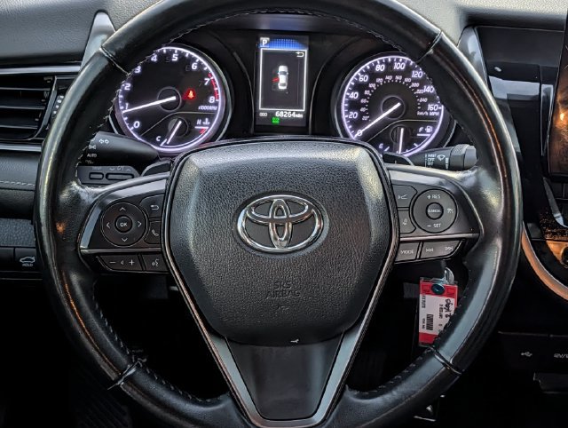 Used 2023 Toyota Camry SE FWD image 13