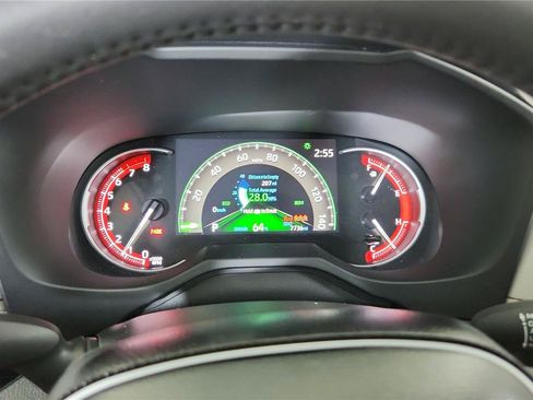 Used 2025 Toyota RAV4 XLE Premium w/ Weather Package AWD/4WD image 32