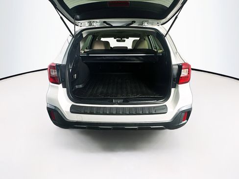 Used 2018 Subaru Outback 2.5i Premium image 30