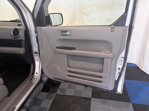 Used 2010 Honda Element EX image 15