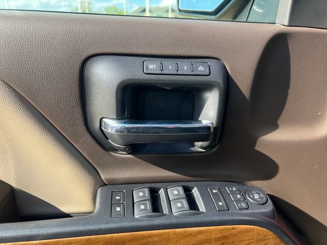 Certified 2018 Chevrolet Silverado 1500 LTZ w/ LTZ Plus Package AWD/4WD image 32