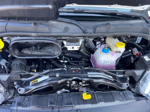 Used 2023 RAM ProMaster 2500 image 13