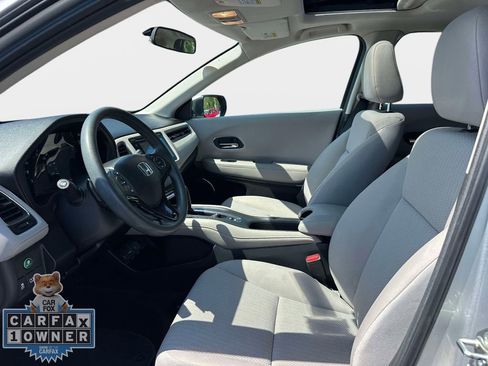 Used 2016 Honda HR-V EX image 17