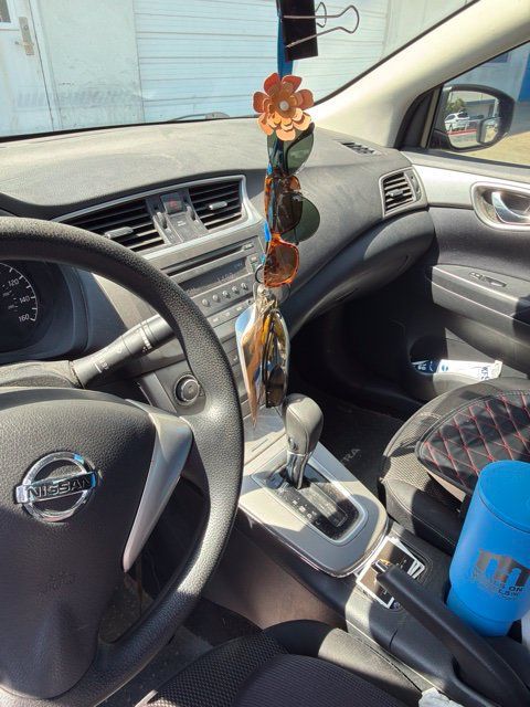 Used 2014 Nissan Sentra S FWD image 11