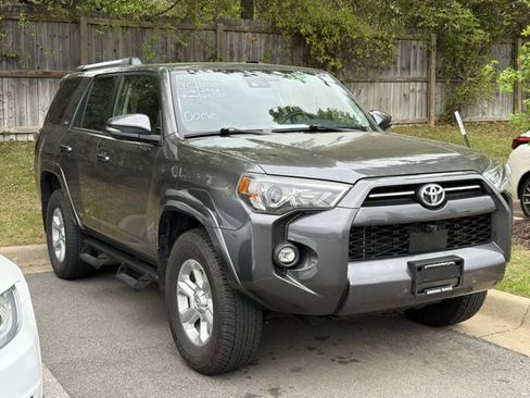 Used 2023 Toyota 4Runner SR5 Premium w/ Moonroof Package image 6