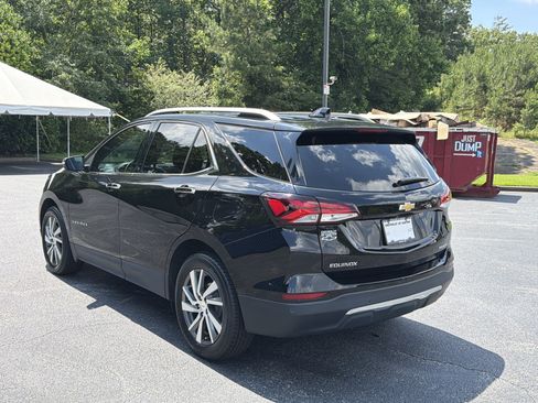 Used 2022 Chevrolet Equinox Premier FWD image 7