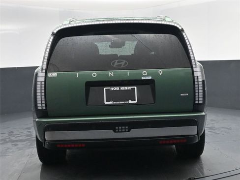 New 2026 Hyundai Ioniq 9 Calligraphy image 13