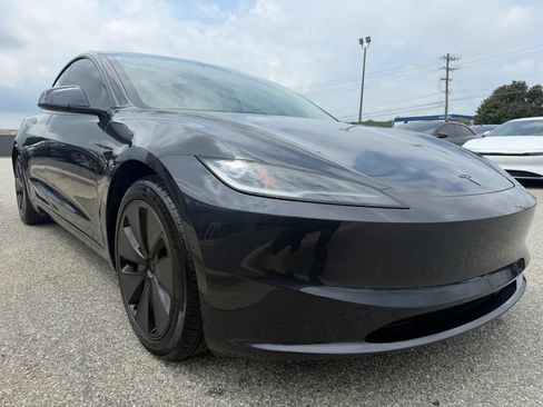 Used 2026 Tesla Model 3 AWD/4WD image 21