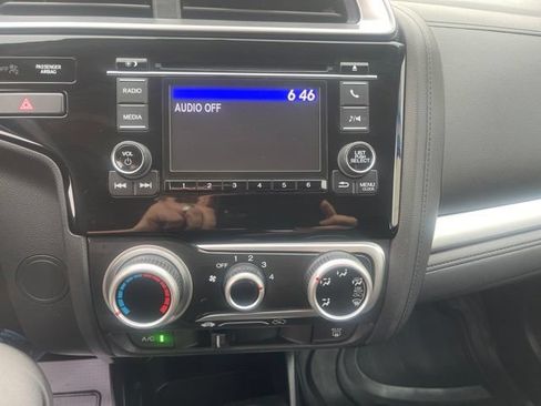 Used 2019 Honda Fit LX image 12