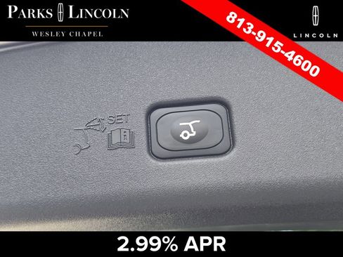 Certified 2025 Lincoln Nautilus Premier w/ Jet Appearance Package AWD/4WD image 9