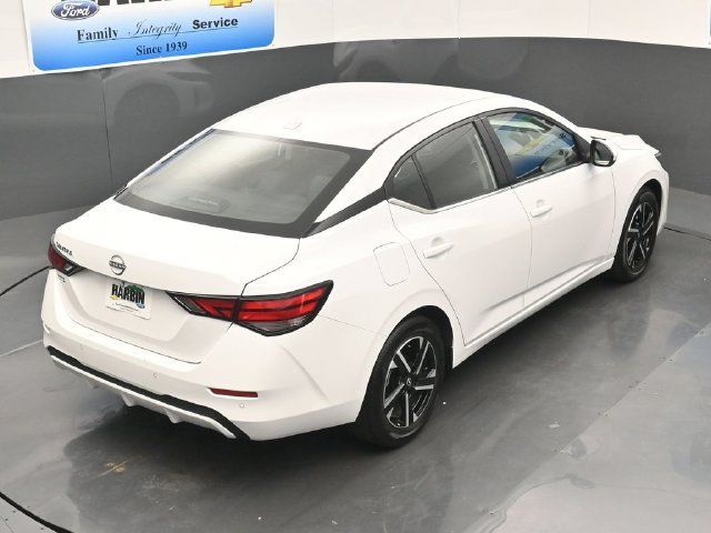 Used 2025 Nissan Sentra SV FWD image 24