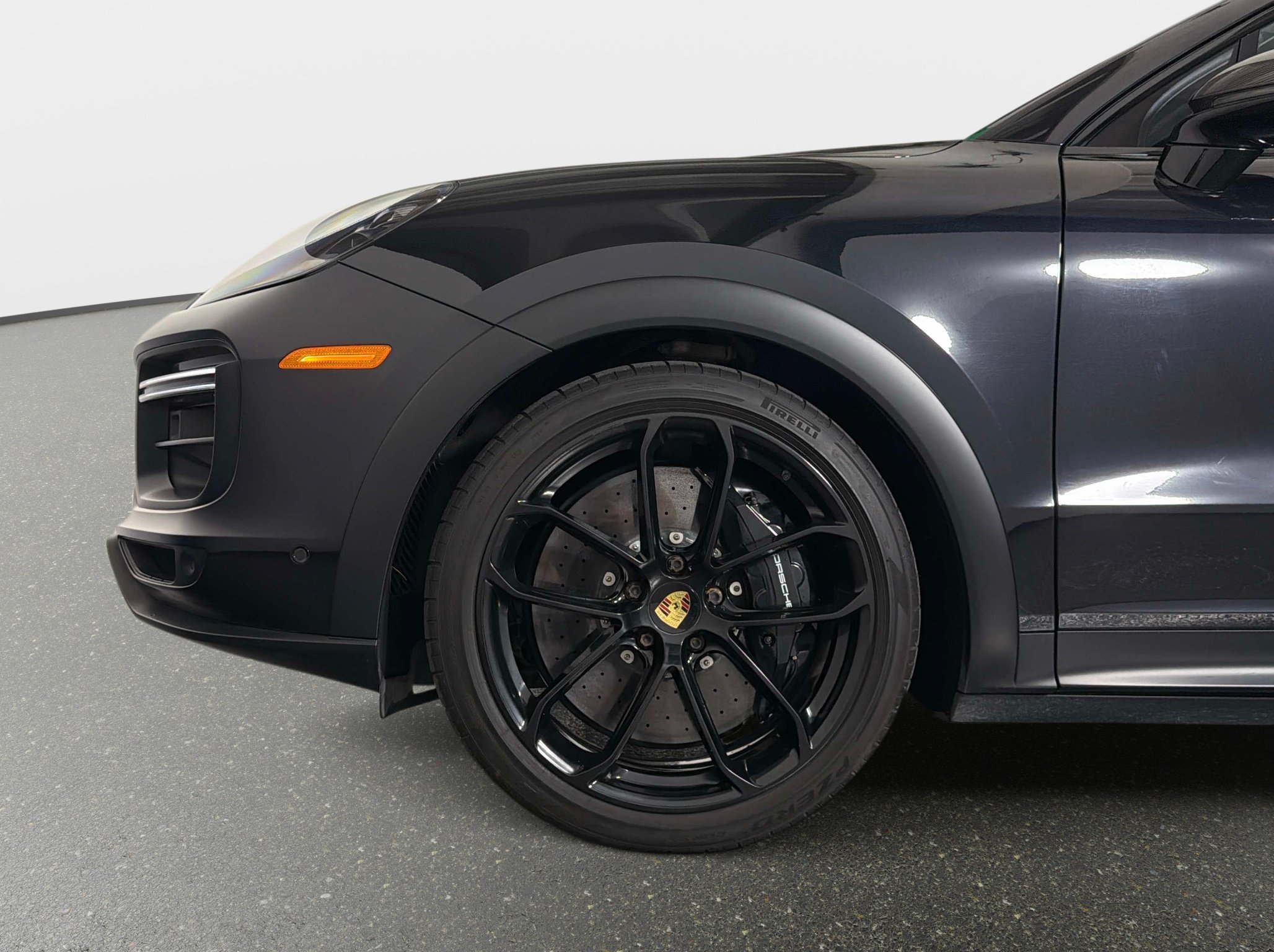 Used 2022 Porsche Cayenne Turbo GT AWD/4WD image 9