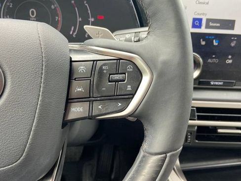 Used 2023 Lexus RX 350 Premium w/ Accessory Package AWD/4WD image 17