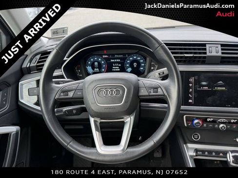 Used 2023 Audi Q3 2.0T Premium w/ Convenience Package image 12