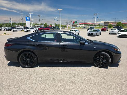 Used 2023 Lexus ES 350 F Sport w/ Accessory Package (Z2) FWD image 7