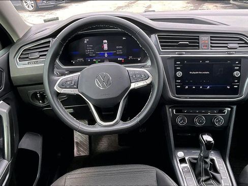 Used 2024 Volkswagen Tiguan S w/ MDO Package, Three-Row FWD image 5