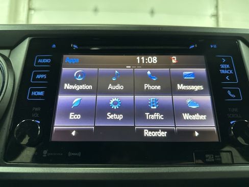 Used 2019 Toyota Tacoma TRD Sport AWD/4WD image 27
