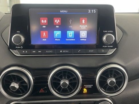 Used 2020 Nissan Sentra S image 40