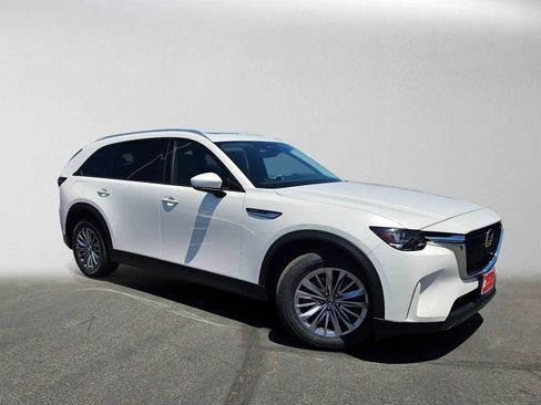 Used 2024 MAZDA CX-90 Plug-In Hybrid w/ Preferred AWD/4WD image 2