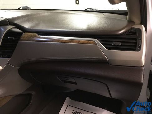 Used 2019 GMC Yukon Denali image 39