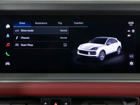 Certified 2025 Porsche Cayenne Coupe AWD/4WD image 23
