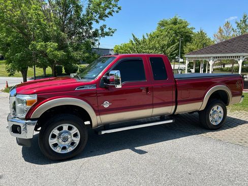 Used 2014 Ford F350 Lariat w/ Chrome Package AWD/4WD image 9