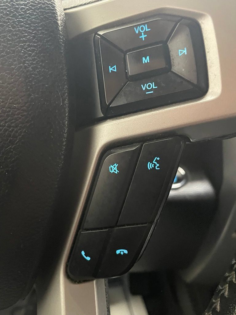 Used 2019 Ford F250 Lariat w/ Lariat Ultimate Package AWD/4WD image 28