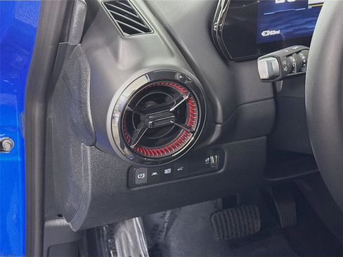 New 2026 Chevrolet Equinox EV RS image 5