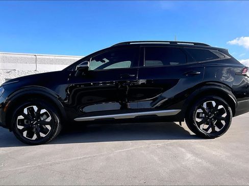 Used 2023 Kia Sportage X-Line w/ X-Line Premium Package AWD/4WD image 3