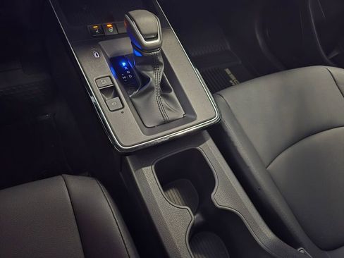 Certified 2026 Toyota Corolla Cross XLE image 34