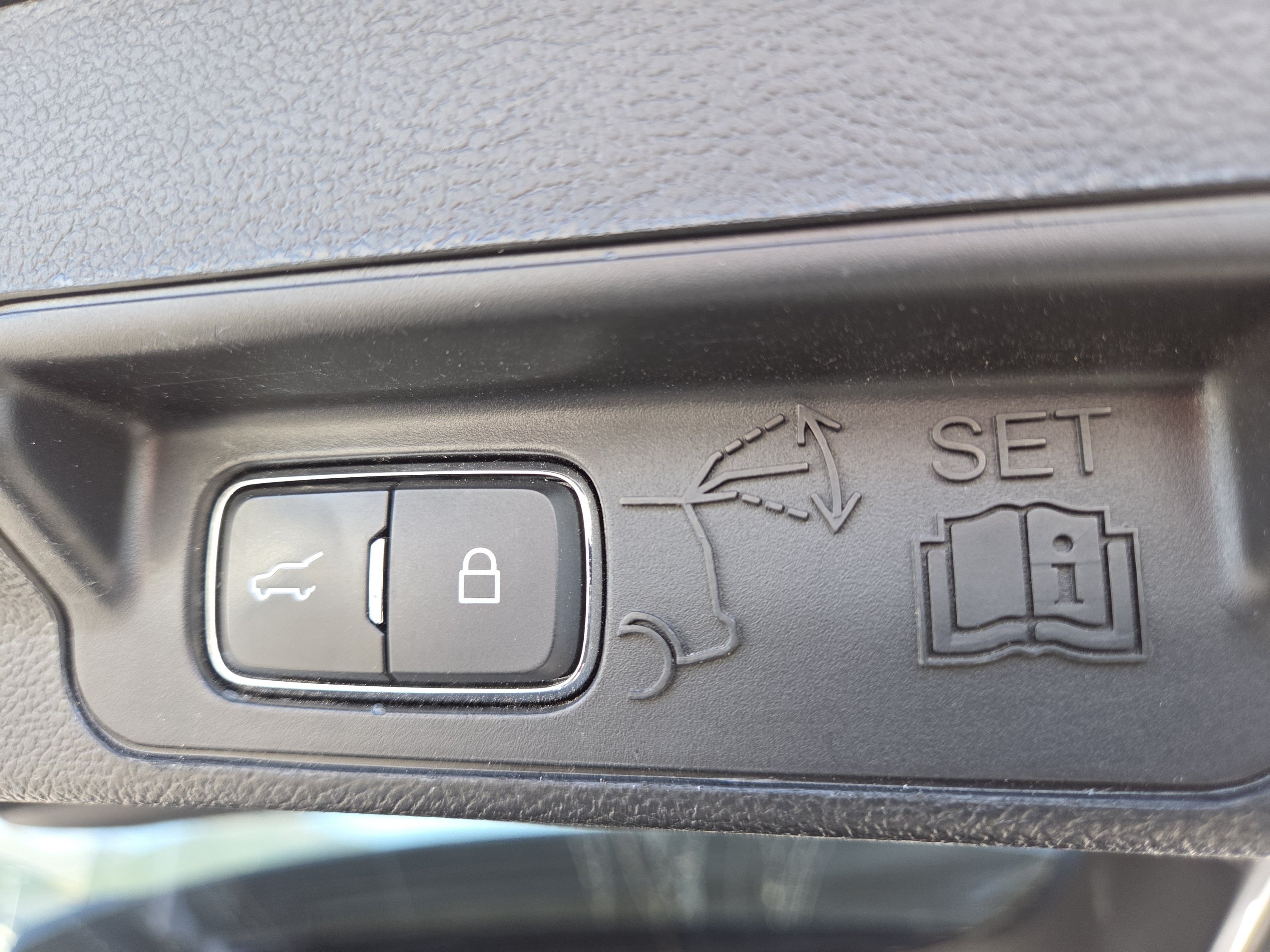Used 2020 Ford Explorer ST w/ ST Street Pack AWD/4WD image 34