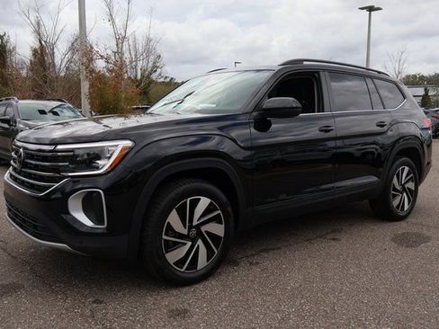 New 2026 Volkswagen Atlas SE image 3