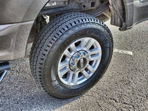 Used 2017 Ford F250 XL w/ STX Appearance Package image 11