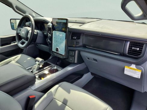 New 2025 Ford F150 Lightning Flash image 30
