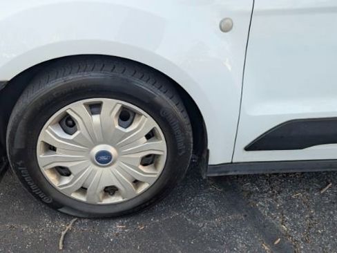 Used 2022 Ford Transit Connect XL image 9