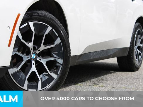 Used 2025 BMW X3 xDrive30i AWD/4WD image 2