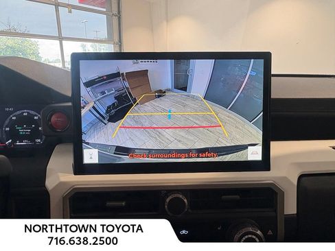 Used 2024 Toyota Tacoma TRD Off-Road AWD/4WD image 24