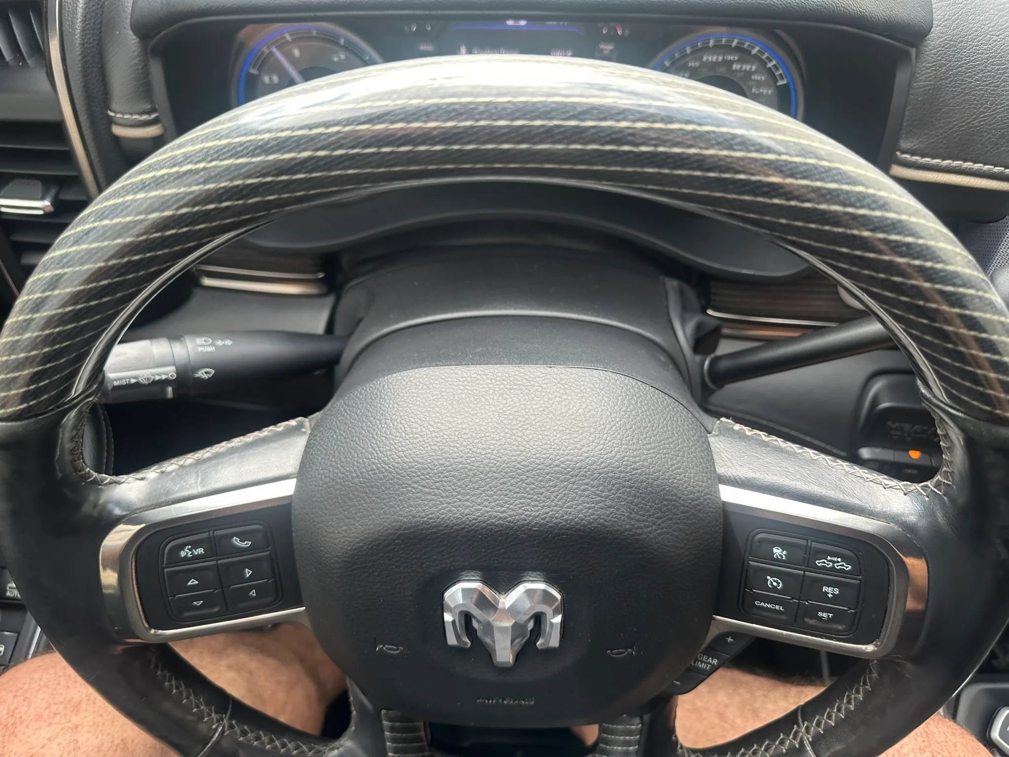 Used 2019 RAM 3500 Limited AWD/4WD image 41
