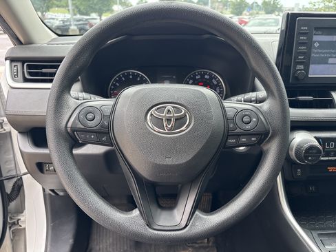 Used 2019 Toyota RAV4 XLE w/ Protection Package AWD/4WD image 17