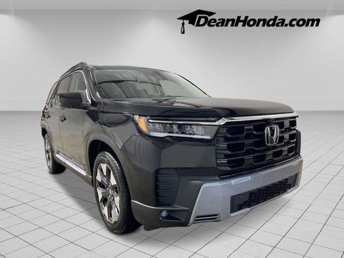 New 2026 Honda Pilot Touring image 9
