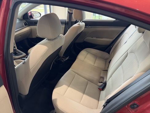Used 2018 Hyundai Elantra SEL image 20