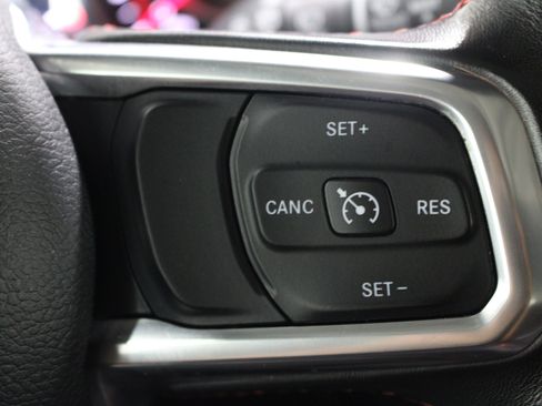Used 2019 Jeep Wrangler Rubicon w/ Steel Bumper Group AWD/4WD image 13